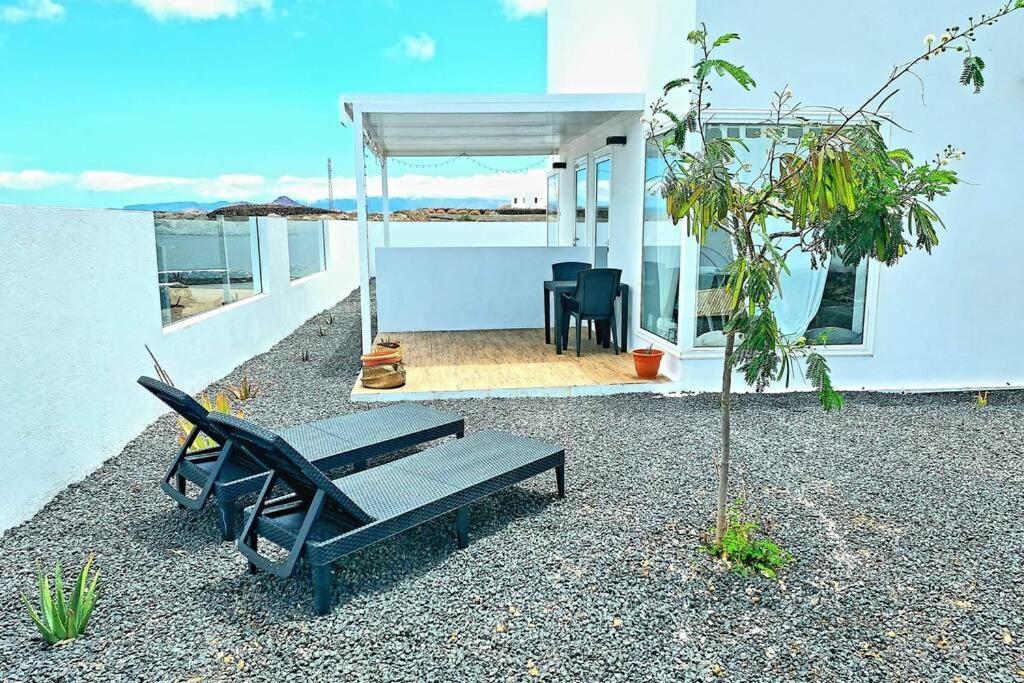 Lanzarote Ocean Loft B Appartamento Tinajo Esterno foto