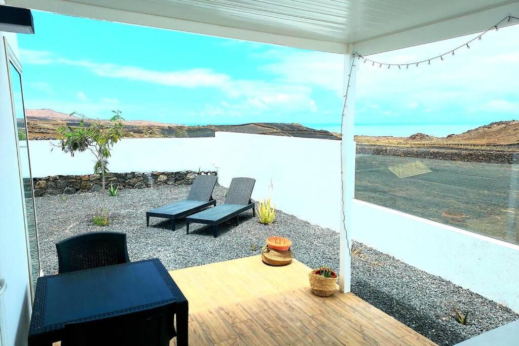 Lanzarote Ocean Loft B Appartamento Tinajo Esterno foto